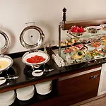 La Hotel 3*