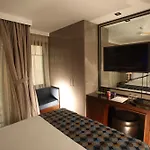 Hotel La 3*