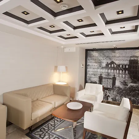 La Otel
