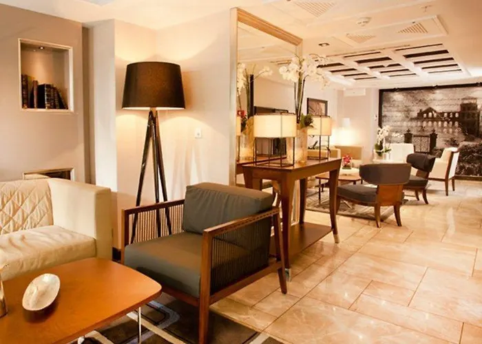 Hotel La 3*